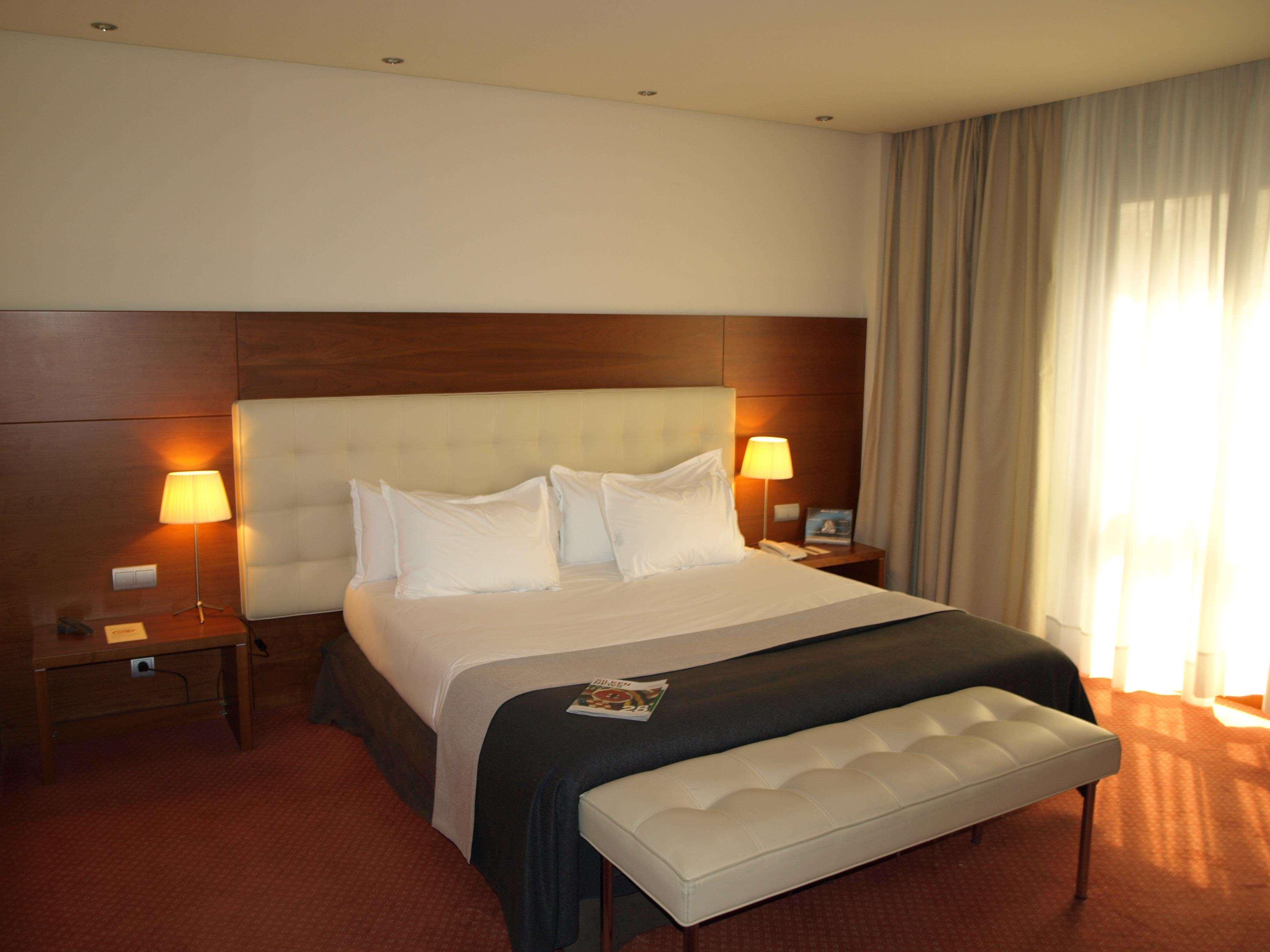 Silken Coliseum Hotel Santender Kültér fotó
