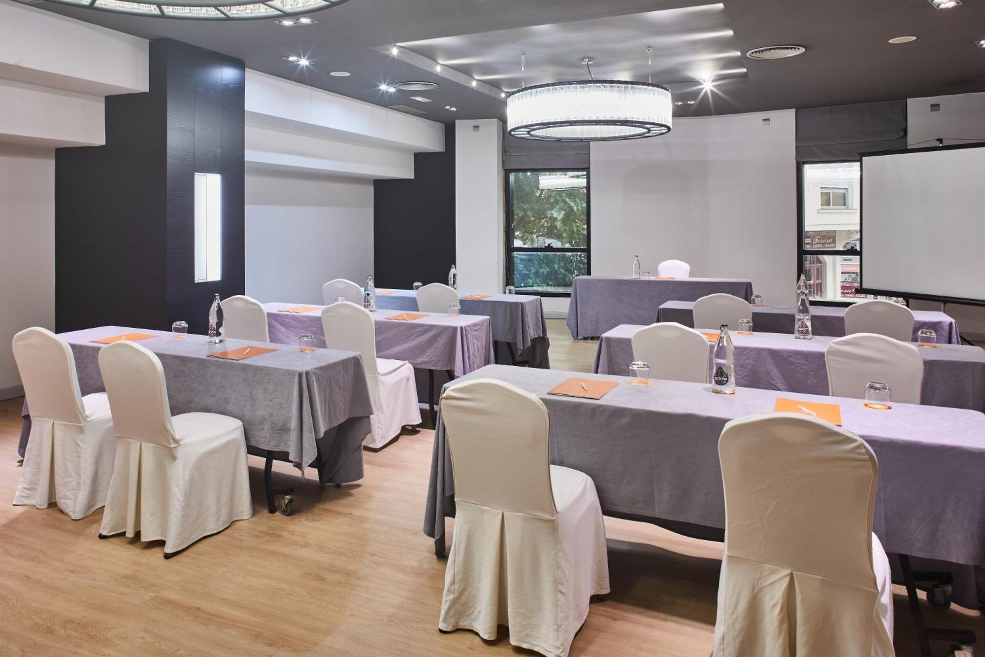 Silken Coliseum Hotel Santender Kültér fotó