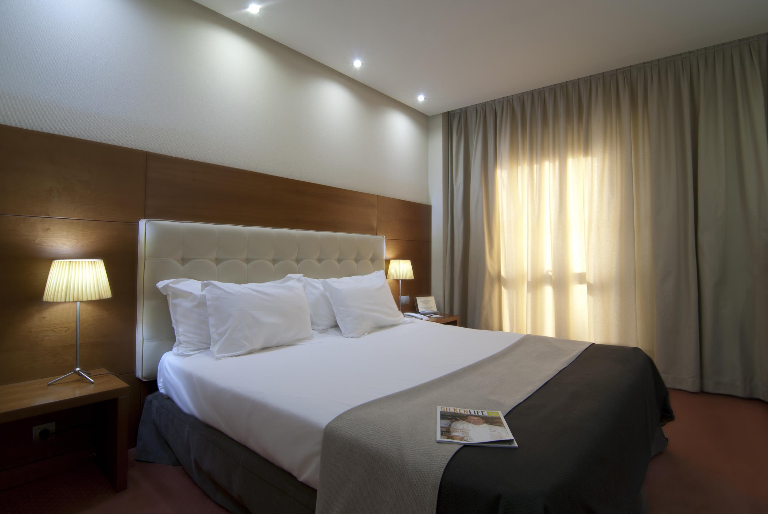 Silken Coliseum Hotel Santender Kültér fotó