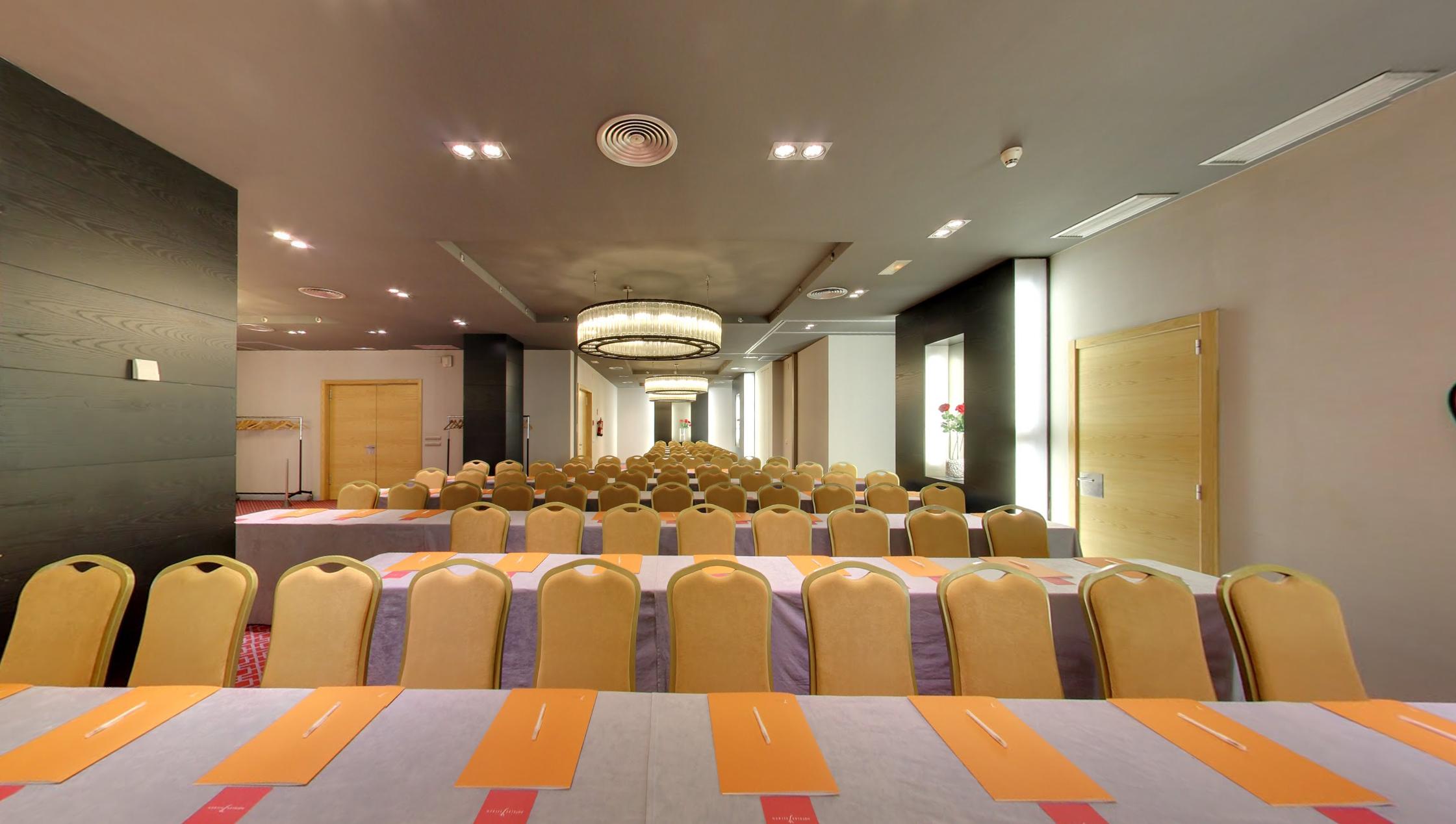 Silken Coliseum Hotel Santender Kültér fotó